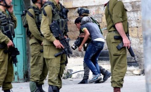 قوات الاحتلال تنكل بالمواطنين في الضفة