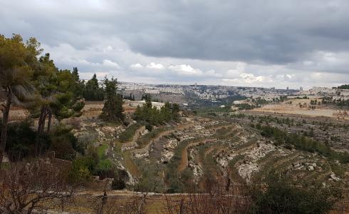 أراضي دير كريمزان