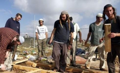  مستوطنون يهاجمون قرية عوريف