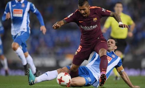 البرازيلي باولينيو لاعب برشلونة