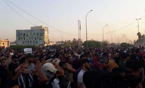 جانب من الاحتجاجات في البصرة على سوء الخدمات