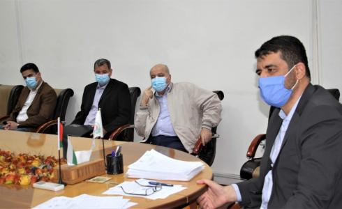 اللجنة الاستشارية لمواجهة كورونا بغزة توصي باتباع طرق السلامة