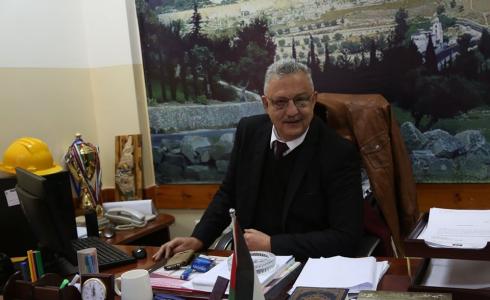 محافظ طولكرم عصام أبو بكر