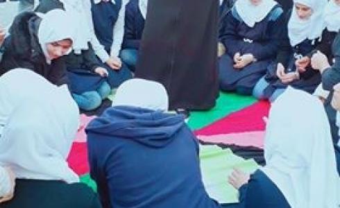 برنامج نفسي للمراهقات في مدرسة بحي النصر 