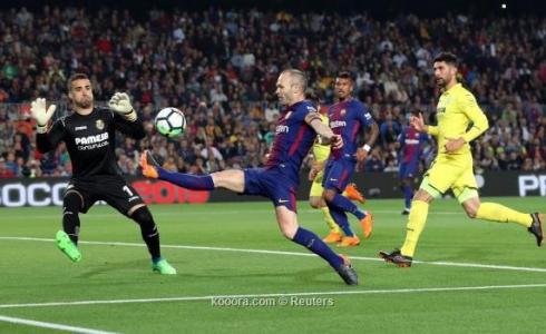 من مباراة برشلونة وفياريال في الدوري الاسباني