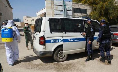 إغلاق محال تجارية وصالة رياضية وضبط 21 مركبة في جنين وقلقيلية