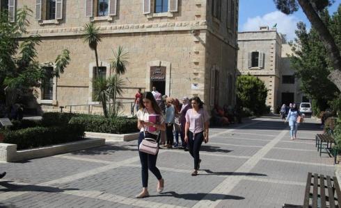 طالبات في جامعة بيت لحم