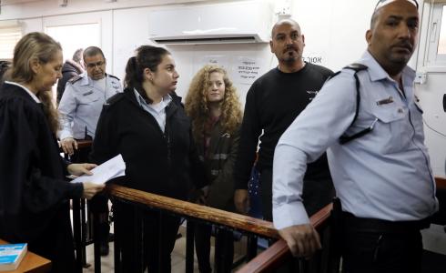 الأسيرة عهد التميمي داخل محكمة الاحتلال