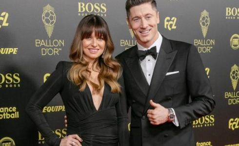 ليفاندوفسكي وزوجته آنا 