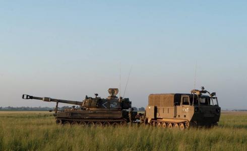 دبابات الجيش الاسرائيلي على حدود غزة