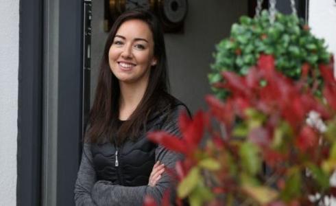 عالمة الفيروسات البروفيسور إيليس أوكارول