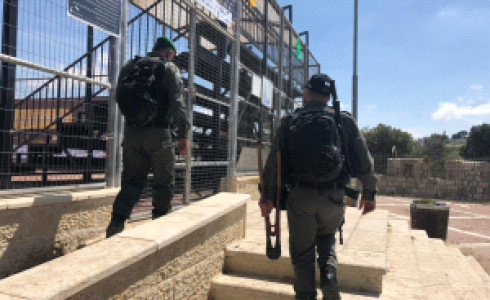 الاحتلال يداهم جمعية برج اللقلق