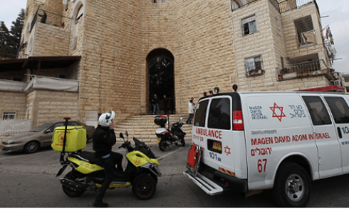 طعن شاب في عكا