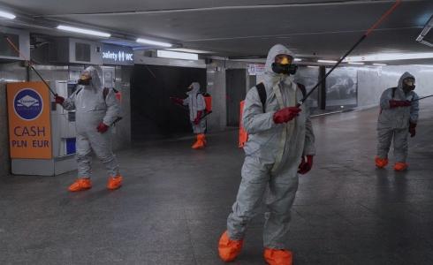 كورونا - بولندا