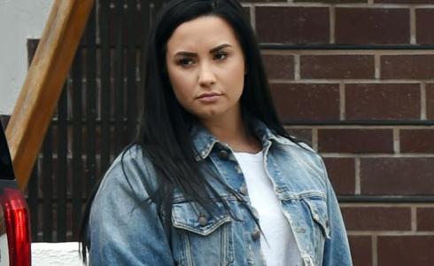 المطربة الأمريكية المشهورة ديمي لوفاتو