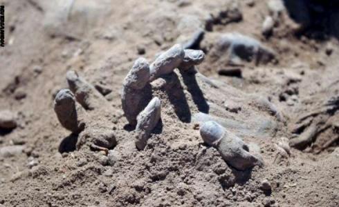 العثور على 70 جثة في حفرة جماعية بعد 30 عاما على التدخل الأميركي
