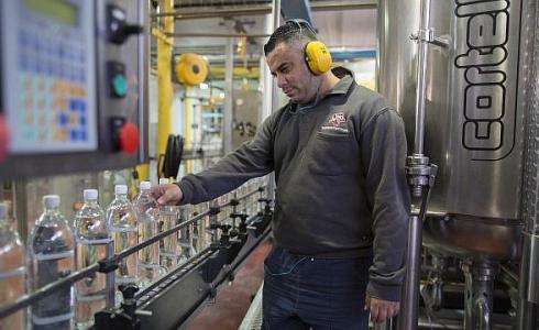 شركة اسرائيلية تنوي انشاء مصنع لها في غزة