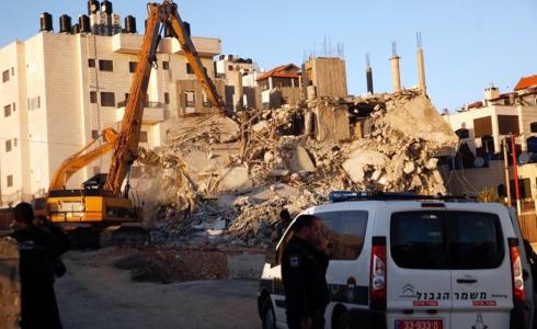 بلدية الاحتلال تهدم منزلا في المنطقة الصناعية شمال القدس - أرشيف