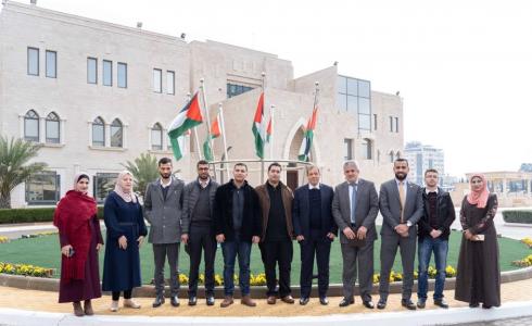 إنجاز فلسطين تكرم البنك الإسلامي الفلسطيني