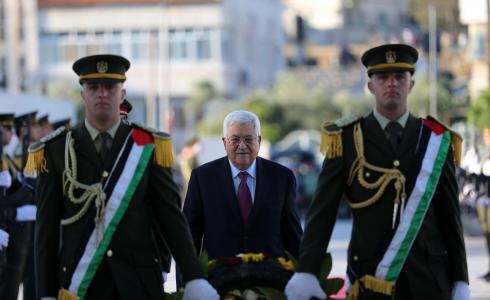 الرئيس الفلسطيني محمود عباس يقرر وقف مساعدات مالية قطرية لغزة -ارشيف-