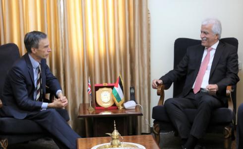 جانب من لقاء الوزير البريطاني