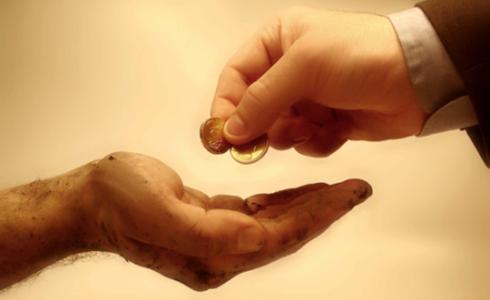 فضل إخراج الصدقة في ليلة القدر