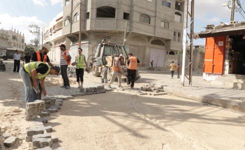 بلدية غزة تنجز أعمال صيانة لعدة شوارع في المدينة