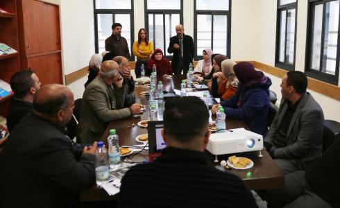 التربية و "حملة" يتفقان على تعميم نهج التربية الإعلامية والأمان الرقمي