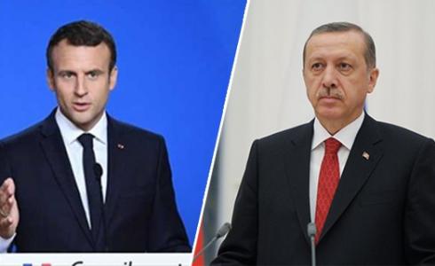 الرئيس التركي رجب طيب أردوغان نظيره الفرنسي إيمانويل ماكرون