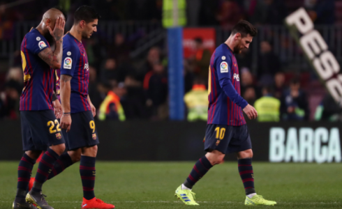 برشلونة يقرر التخلص من معظم لاعبيه باستثناء 7 فقط