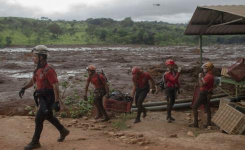 انهيار السد في البرازيل -ارشيفية-