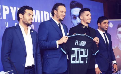 بيراميدز يتعاقد رسميا مع الفلسطيني محمود وادي