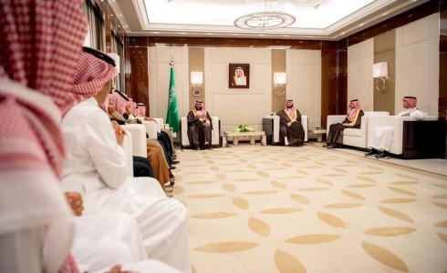 استقبال  ولي العهد السعودي لعائلة الفغم 