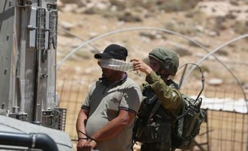 الاحتلال يعتقل اثنين من المواطنين في جنين