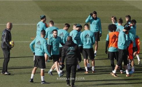 'الملكي' ينجح بضم أولى أهدافه الشتوية 
