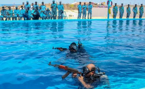 الشرطة البحرية تفتتح قاعة ومسبحاً تدريبياً