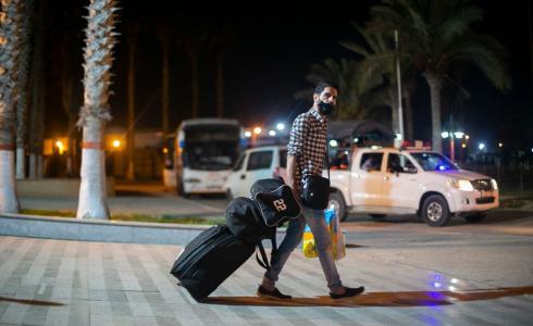 جانب من وصول العائدين عبر معبر رفح البري 