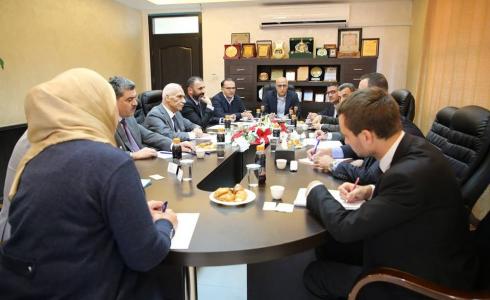 وكيل وزارة الداخلية يلتقي وفدا من المركز الدولي لتطوير سياسات الهجرة