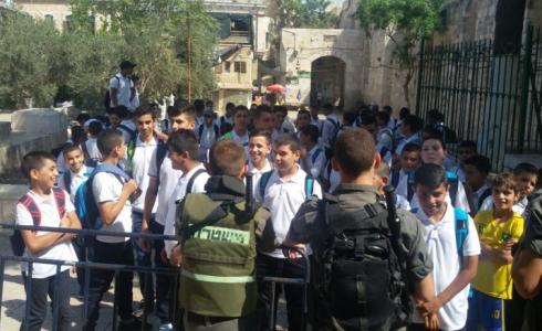 الاحتلال الاسرائيلي يمنع طلبة من الوصول لمدارسهم