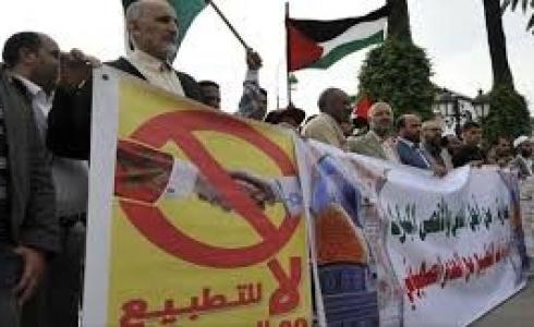 حماية يستنكر كافة مظاهر التطبيع مع الاحتلال
