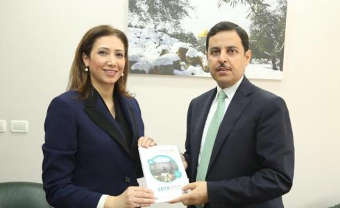 تفاصيل لقاء رئيس الإحصاء الفلسطيني بالسفير الأردني