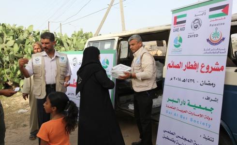 دار البر بدبي توزع وجبات جاهزة من الإفطار على الصائمين بغزة