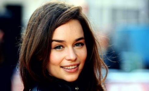 إميليا كلارك 