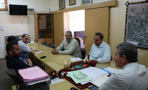 تربية الوسطى تستقبل وفدا من الأسرى المحررين من مدينة الأمل