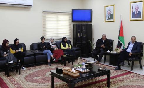 تسليم ملابس وطابعة بريل لنزلاء جمعية دار الإيمان لرعاية وإيواء الأيتام