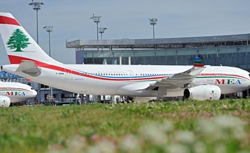 طائرة لبنانية