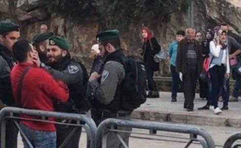 الاحتلال يصادر أعلام فلسطينية ورايات الفصائل من العيسوية