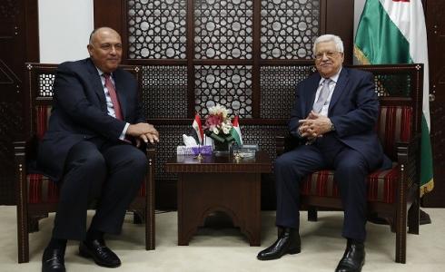 الرئيس الفلسطيني محمود عباس يلتقي وزير الخارجية المصري سامح شكري