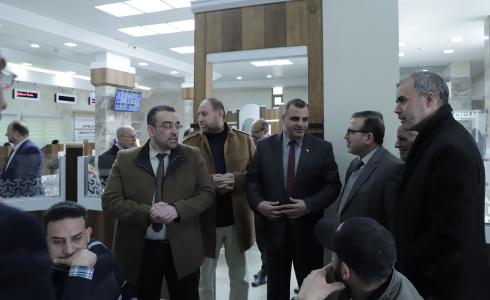 بلدية خان يونس تطلع الحكم المحلي على مشاريع التطوير والتحديات المرحلية