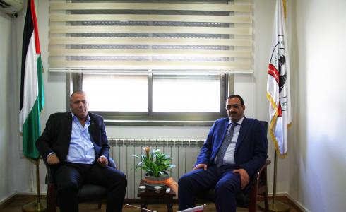 تفاصيل لقاء براك مع ناصر قطامي